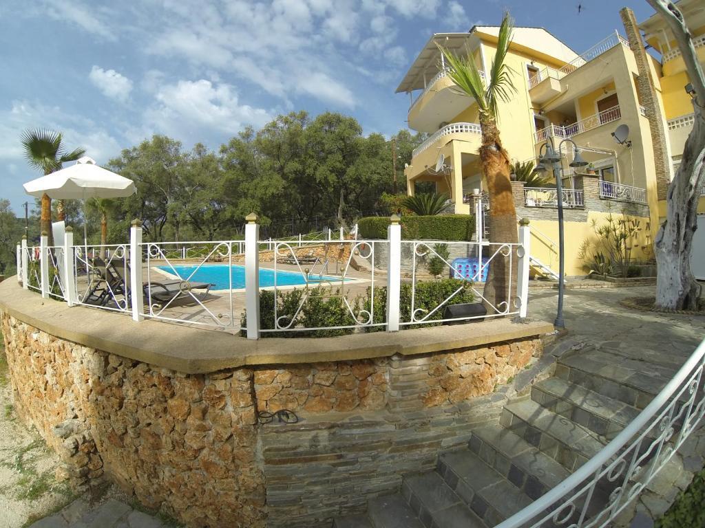 Golden Sun Apartment Парга Екстериор снимка